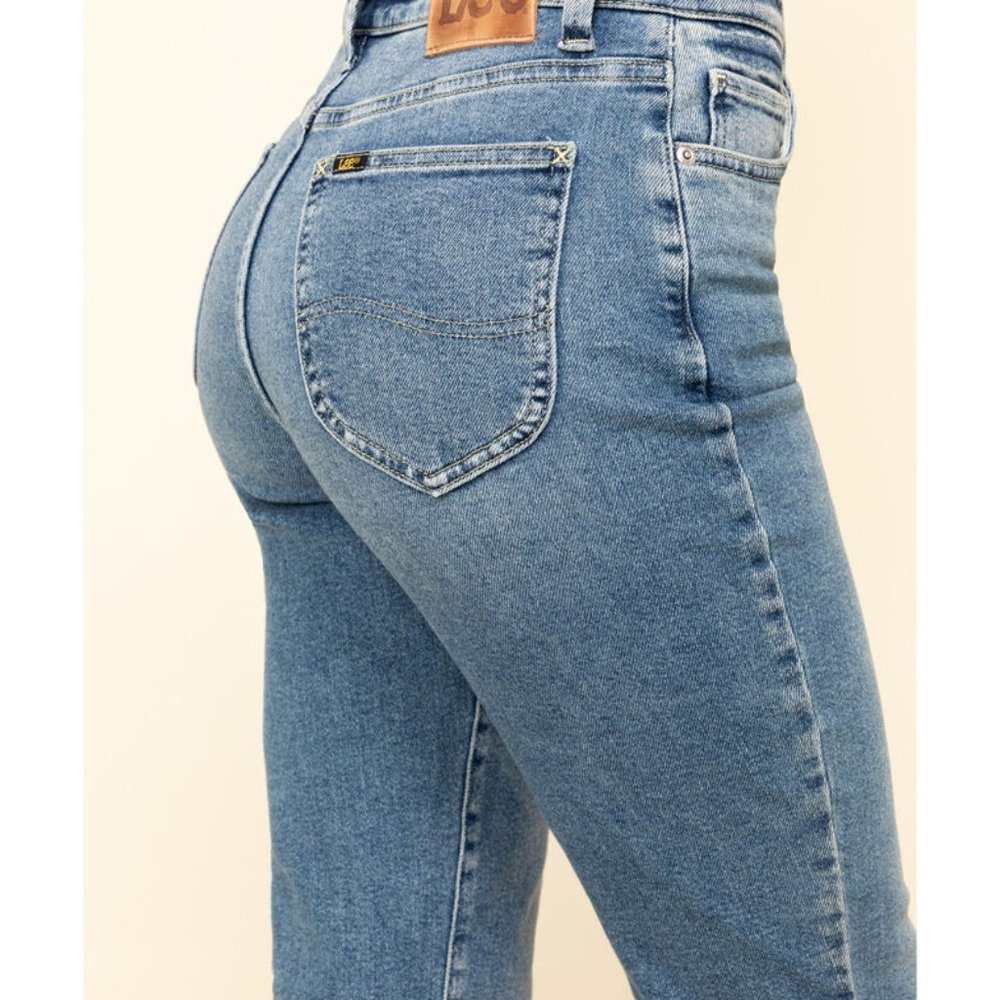 Lee Vintage Modern 28 Bell Bottom Flare Jeans NWT - Picture 13 of 16